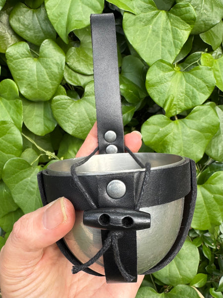 Jefferson Cup in Leather Holder