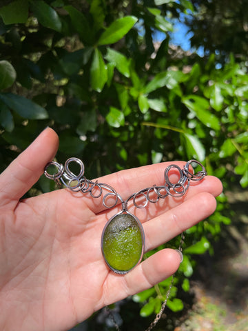 Green Textured Glass Elven Swirl Necklace